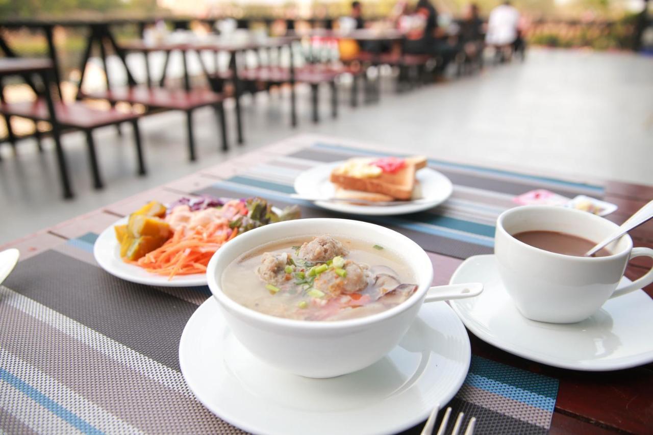 River Kwai View Hotel - Sha Extra Plus Certified Kanchanaburi Zewnętrze zdjęcie