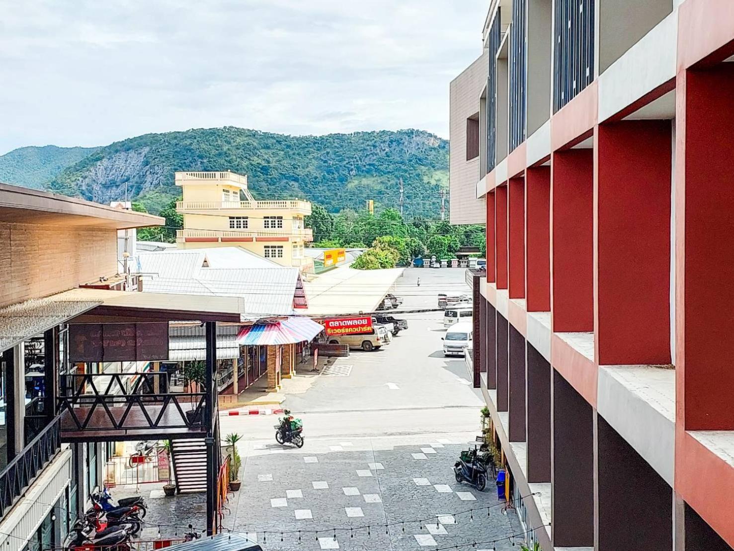 River Kwai View Hotel - Sha Extra Plus Certified Kanchanaburi Zewnętrze zdjęcie